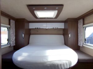 Camping car intégral Frankia I8400QD Mercedes-Benz