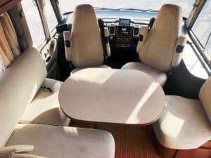Camping car intégral Hymer modèle Eriba Jet 697 Fiat