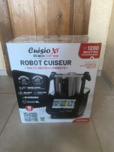 Robot multifonctions connecté