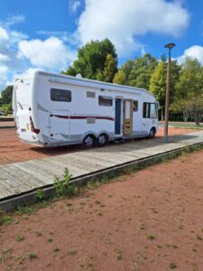 Camping car intégral Eura Mobil 840EB Fiat