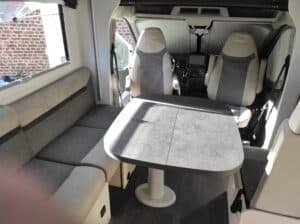 Camping car profilé Challenger 250 Ford