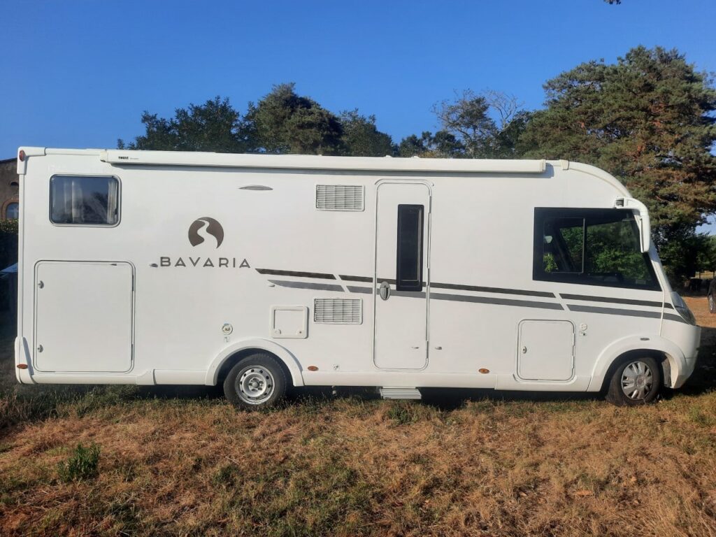 Camping car intégral Bavaria i740 GJ style Fiat