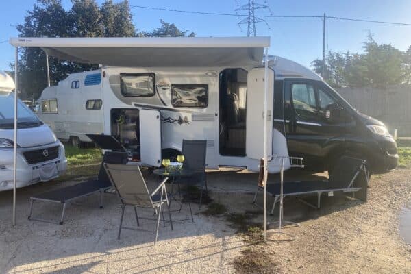 302F33B7-4D45-49F5-9923-7B6AA38C6DBC