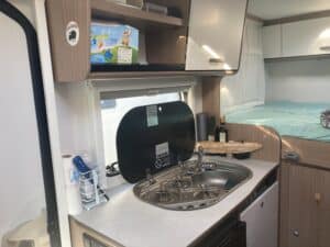 Camping car profilé Carado V132 édition 15 Citroën