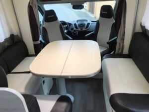 Camping car profilé Challenger Ford