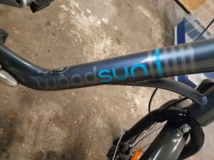 Cadre de vélo Sunn en gros plan.