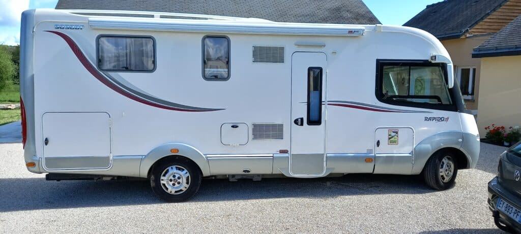 Camping car intégral Rapido 9090 DF Fiat