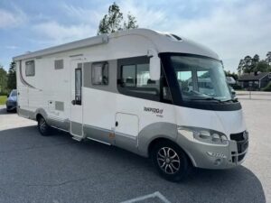 Camping-car intégral Frankia Rapido 9000 DFH 3L 177 CV Fiat