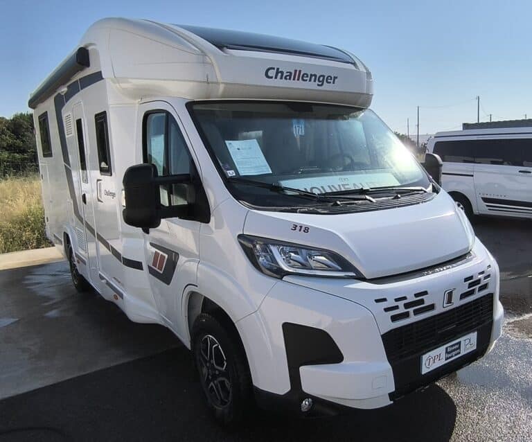 Camping-car profilé Challenger 318 Fiat