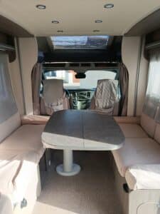 Camping-car profilé 260 challenger gaphite édition Ford