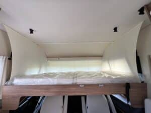 Camping-car intégral Pilote G740 FGJ Evidence Fiat