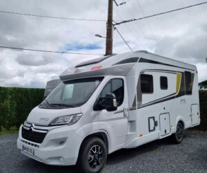 Camping-car intégral Bürstner LYSEO TD 732 Citroën