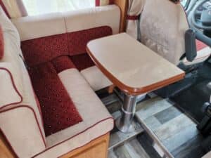 Camping-car profilé Fleurette Majister Fiat