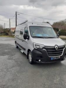Fourgon aménagé Font Vendôme Master van duo Renault