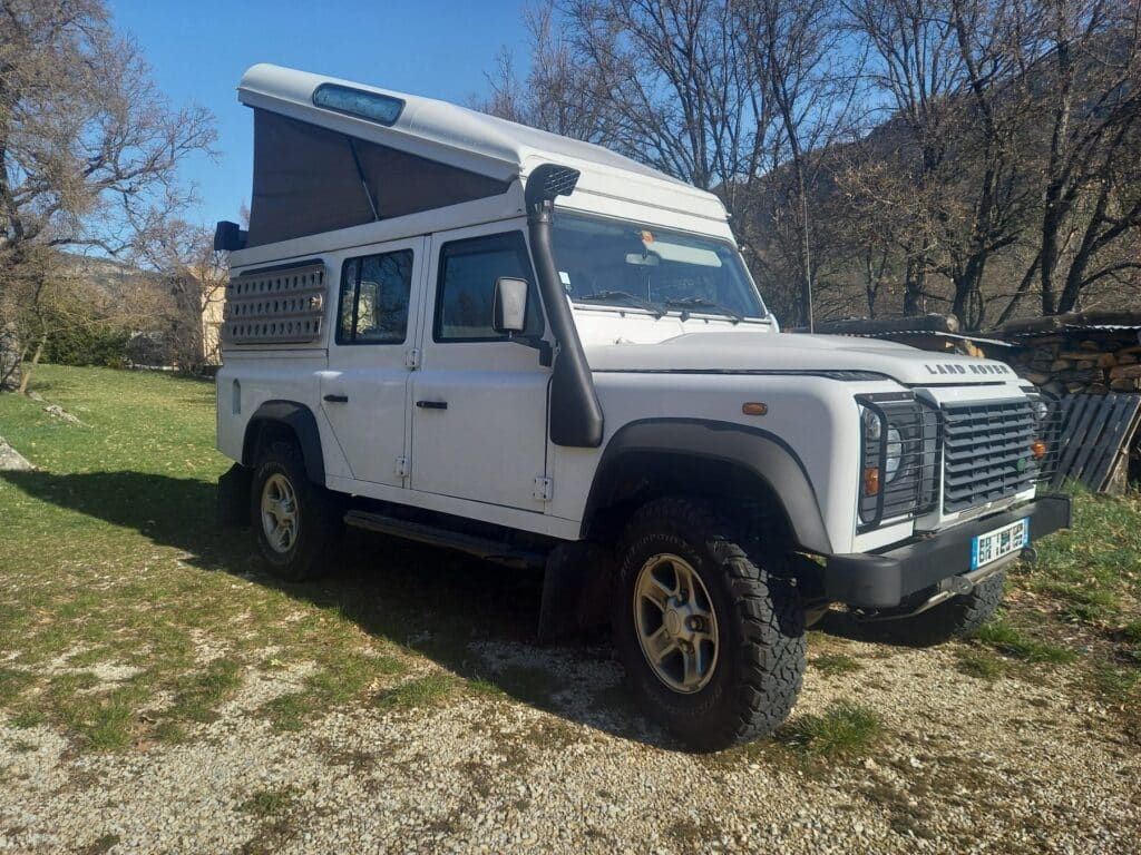 Véhicule d’expédition Land Rover