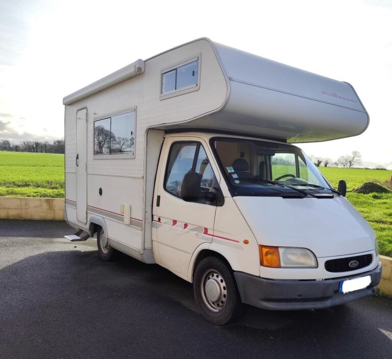 Camping-car capucine Challenger Challenger 120 Ford
