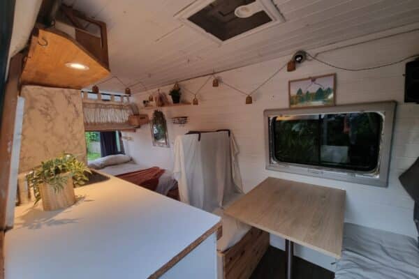 53fb3edb-1bcb-4d96-b930-3dfab2f5268f