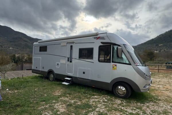 B095A791-312B-4422-A3DC-27D9F634DE3B