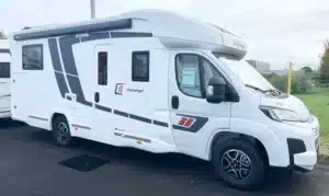 Camping-car profilé Challenger 318 anniversaire Fiat