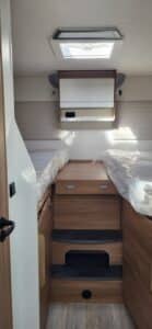 Camping-car profilé Pilote Essentiel p746 Fiat