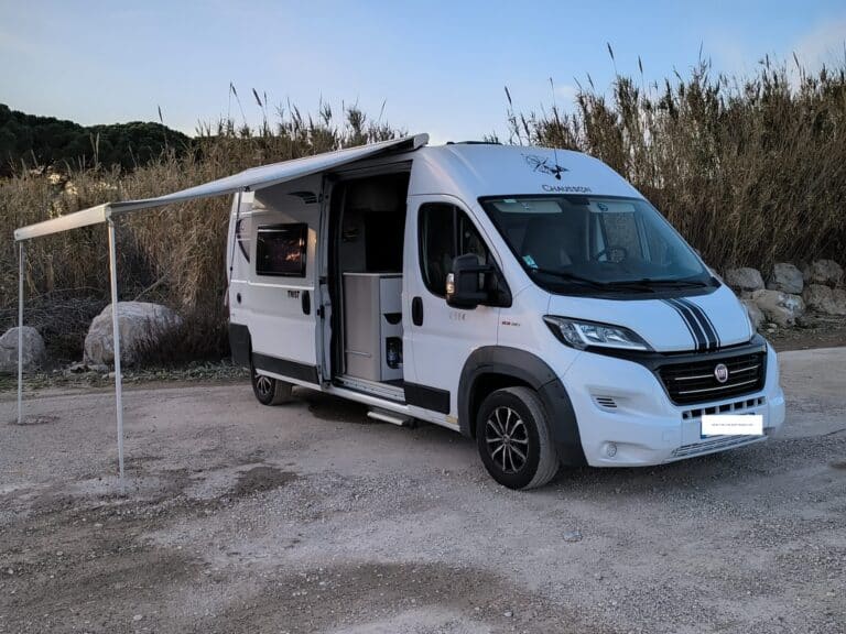 Fourgon aménagé Chausson Twin V594 Fiat