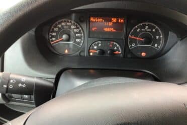 Cruscotto auto con autonomia di 50 km