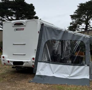 Camping-car profilé Challenger SLIM 217 Ford