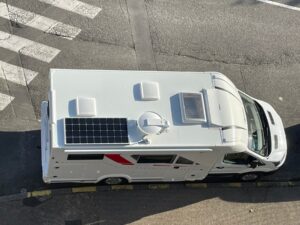 Camping-car profilé Challenger SLIM 217 Ford