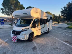 Camping-car capucine Benimar 346 up sport Citroën