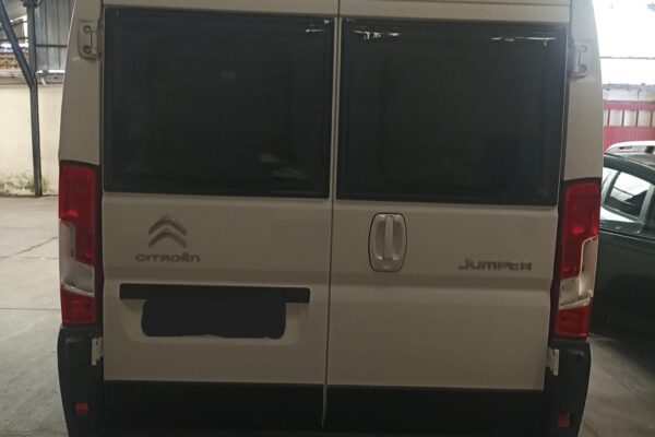 Arrière camping-car Pössl 2Win S Plus blanc