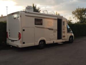 Camping-car profilé Carthago C tourer t 144QB Fiat