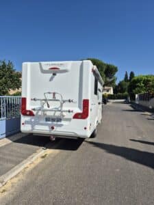 Camping-car profilé Fleurette Florium 70lmx Fiat