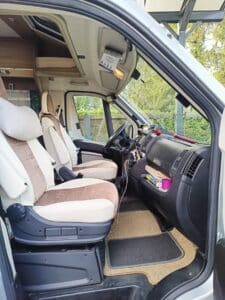 Camping-car profilé Pilote Aventura P 690 LCA Fiat