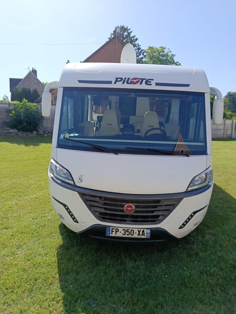Camping-car intégral Pilote Fiat