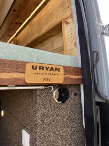 Fourgon aménagé URVAN SAS SPRINTER 4X4 Mercedes-Benz