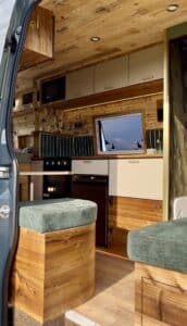 Fourgon aménagé URVAN SAS SPRINTER 4X4 Mercedes-Benz