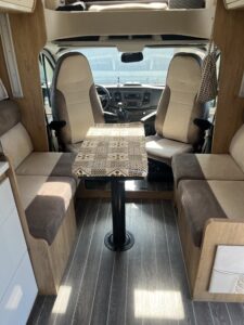 Camping-car profilé CI HORON 67XT Ford