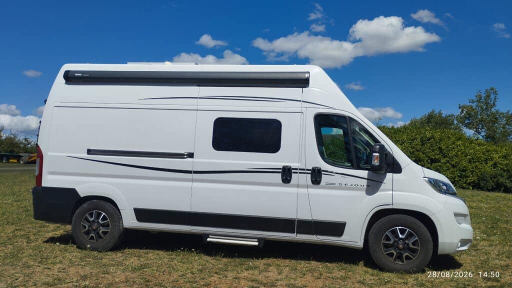 Fourgon aménagé Font Vendôme Terra Van Fiat
