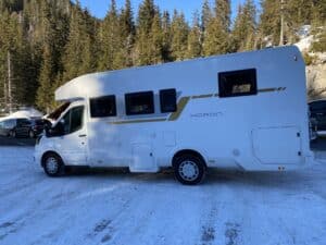 Camping-car profilé CI HORON 67XT Ford