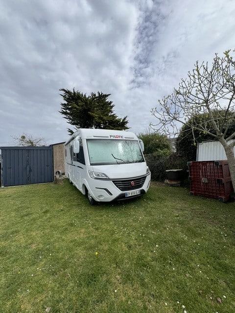 Camping-car intégral Pilote g741 Fiat