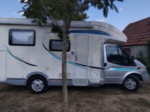 Camping-car profilé Chausson Flash 20 Ford