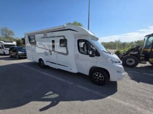 Camping-car profilé Etrusco T7400SBC Citroën