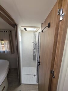 Camping-car intégral Pilote G740 FC évidence Fiat