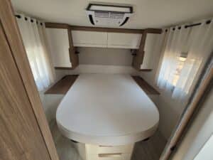 Camping-car intégral Pilote G740 FC évidence Fiat