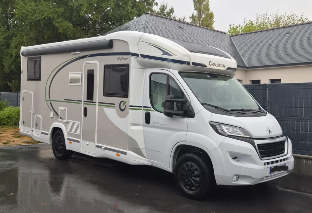 Camping-car profilé Chausson 724 ETAPE LINE Peugeot
