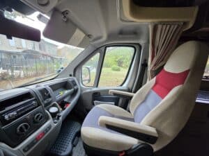 Camping-car profilé Bürstner Ixeo 674G Fiat