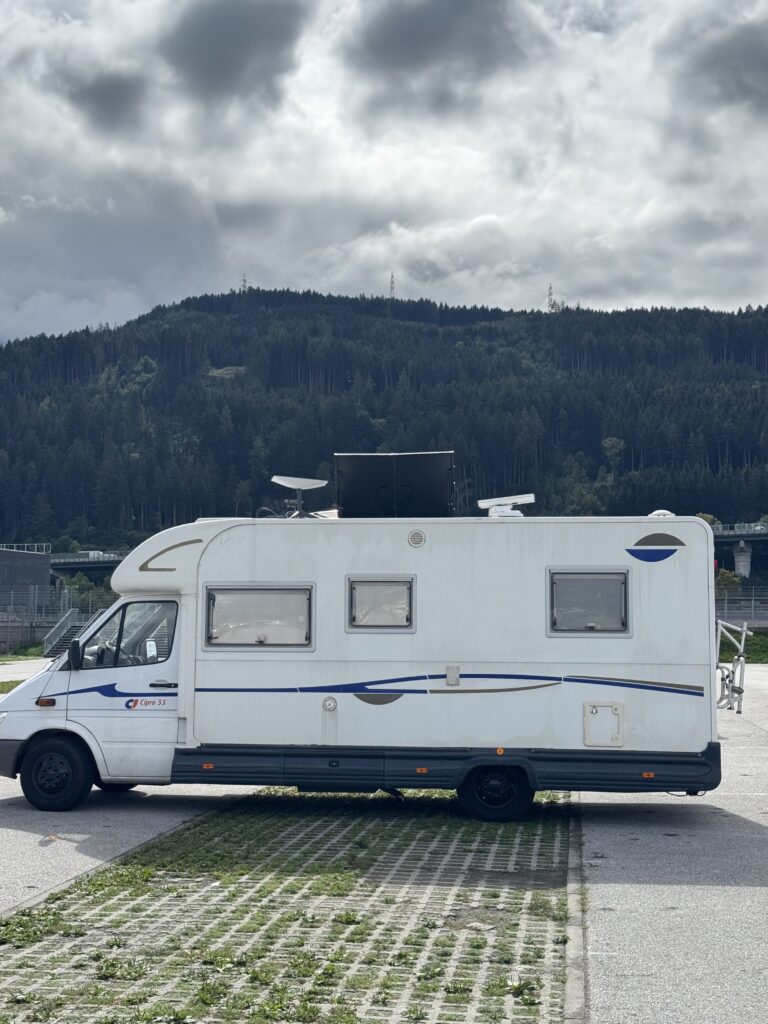 Camping-car capucine CI Cipro 55 Mercedes-Benz
