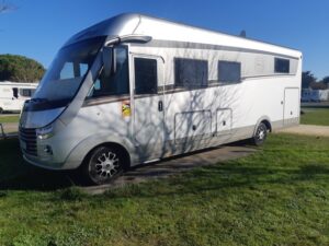 Camping-car intégral