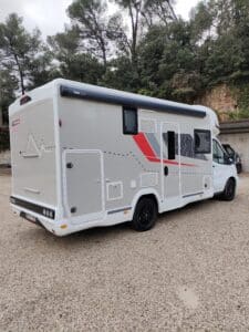 Camping-car profilé Challenger Graphite 260 Ford