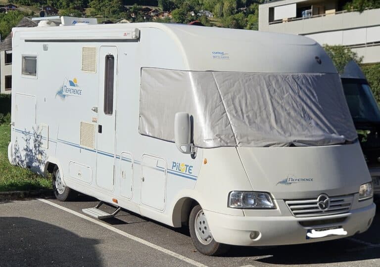 Camping-car intégral Pilote 2,8 JTD Fiat